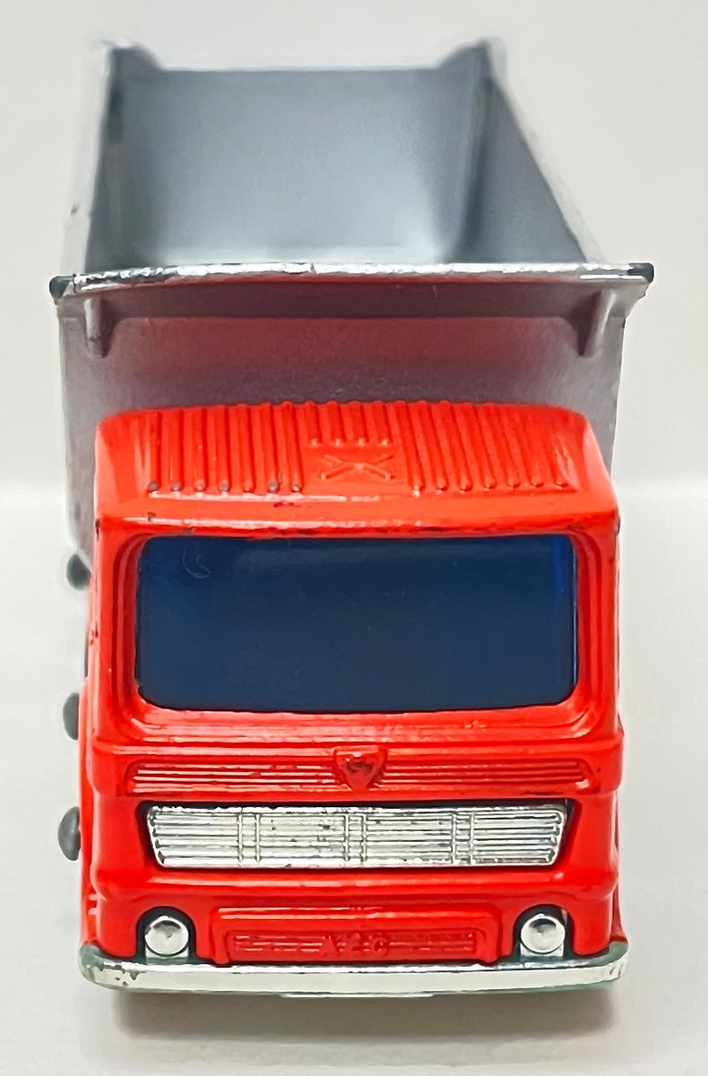 Lesney Matchbox 1969 Regular Wheels #51 'Douglas' 8 Wheel Tipper