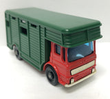 Lesney Matchbox Regular Wheels #17 Horse Box