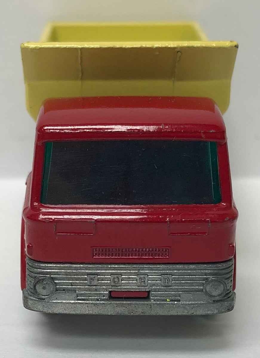 Lesney Matchbox Regular Wheels #70 Ford Grit-Spreading Truck