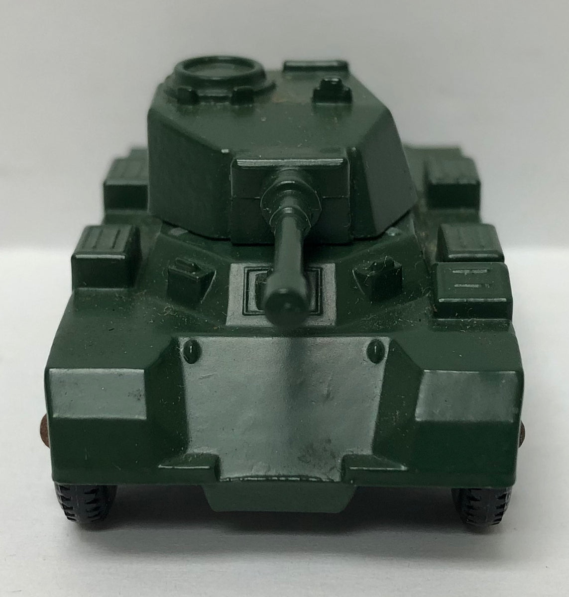 Lesney Matchbox Regular Wheels #67 Saladin Armoured/Armored