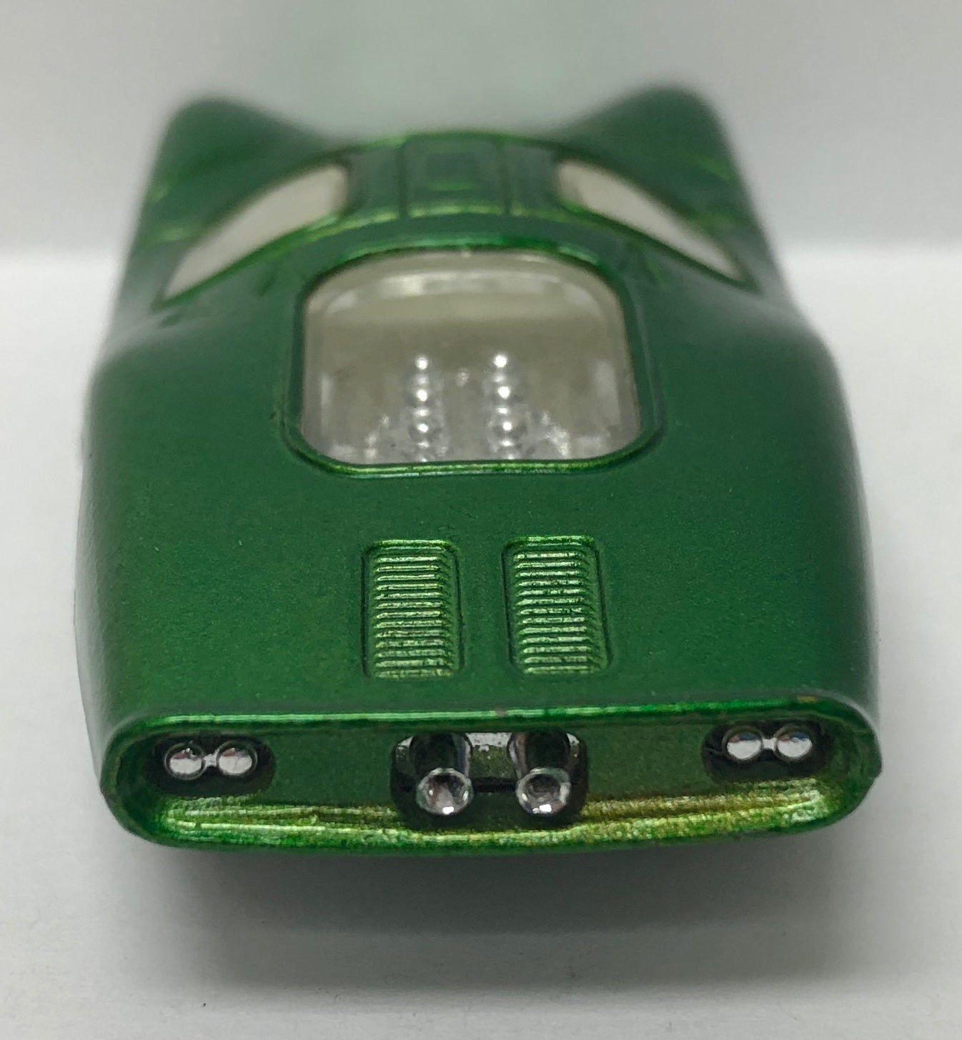 イギリスSuperfast製　45番　FORD GROUP 6 s-l400.jpg