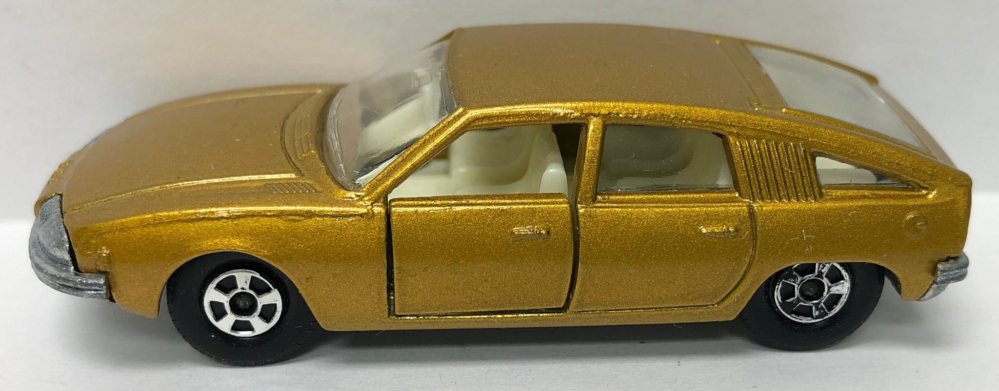 Lesney Matchbox Superfast #56 BMC 1800 Pininfarina – Berbly Toys