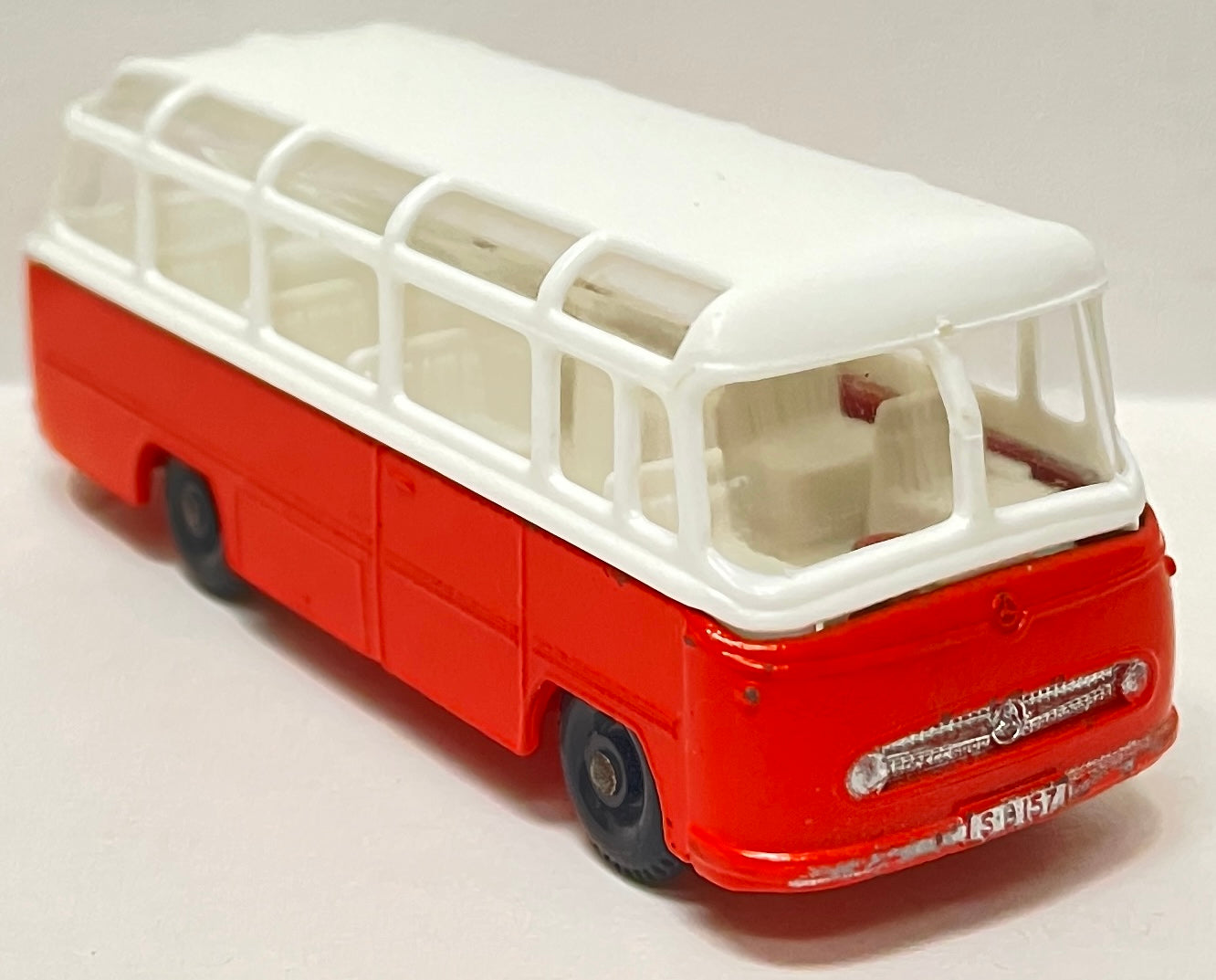 ミニカー　MATCHBOX MERCEDES COACH Vintage Matchbox Mercedes Coach Bus Series No 68 Made in